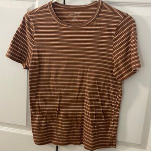 Universal thread t-shirt